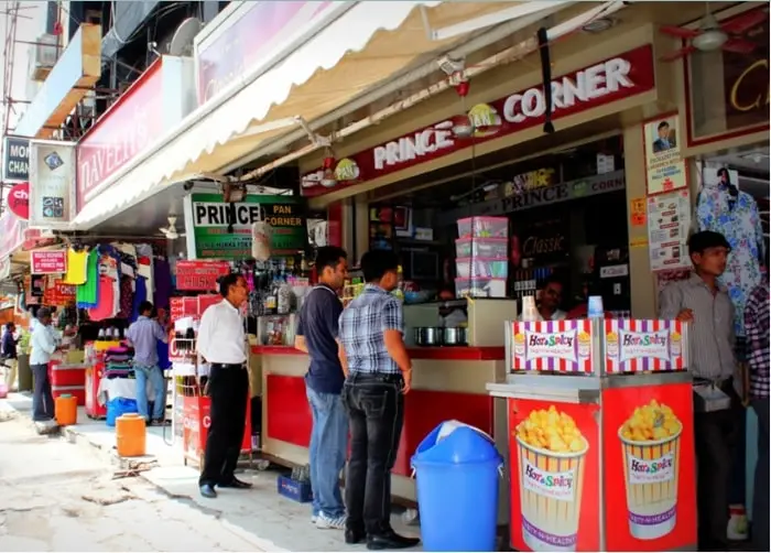 GK M-Block Market, shopping market in delhi