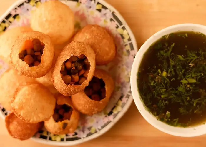 Golgappa at Chawla's and Nand's street food in jaipur