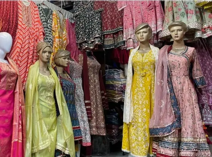 Lajpat Nagar, shopping market in delhi